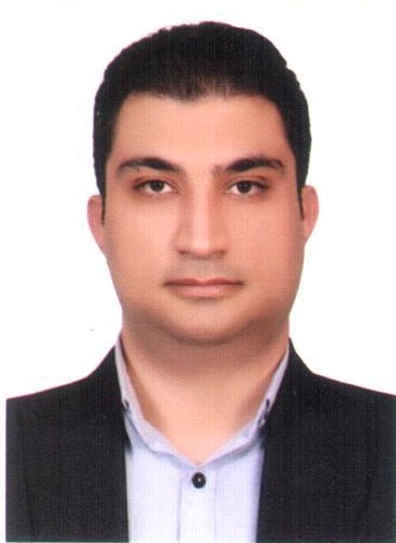 فرهاد آقایی