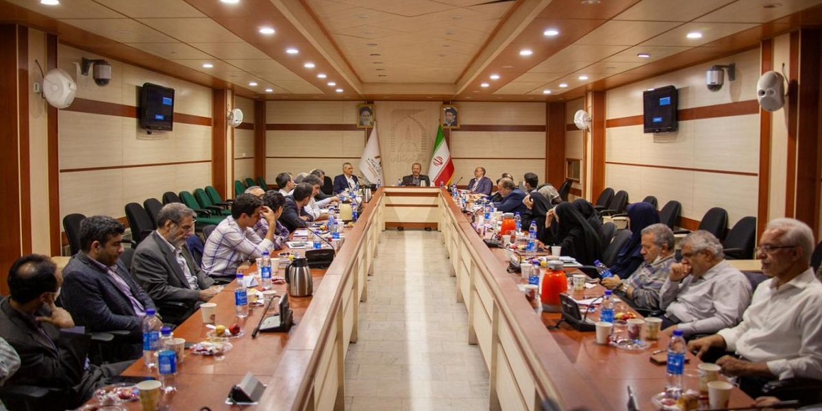 برگزاری نشست مشترک اعضای هیأت علمی دانشکده مهندسی شیمی با رییس دانشگاه 