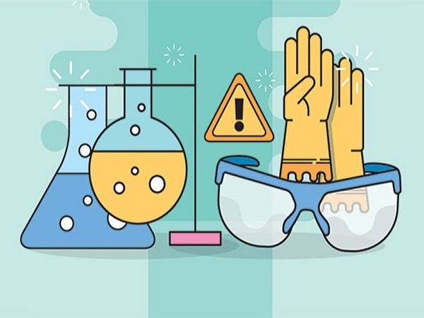 برگزاری دوره آموزشی ایمنی ویژه دانشجویان دانشکده علوم پایه 